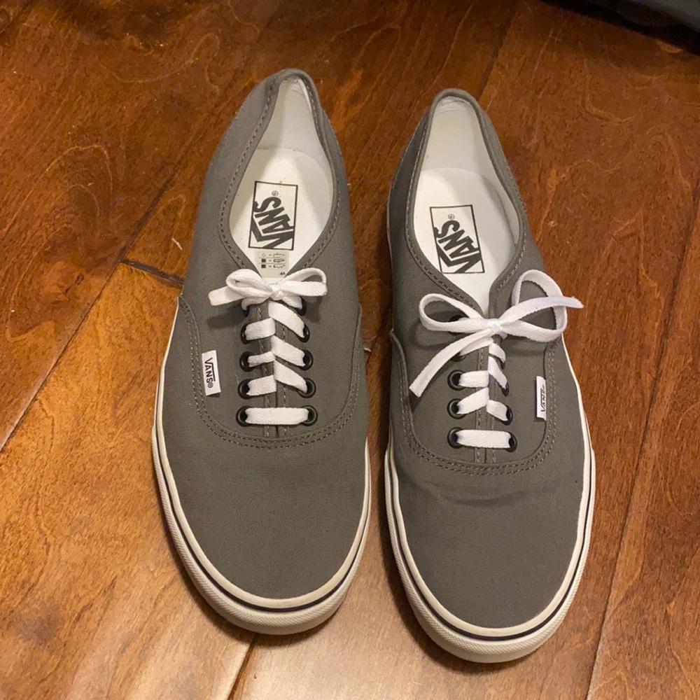 Vans “Off the Wall”